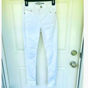 NEW w/o tags EXPRESS High rise legging jeans